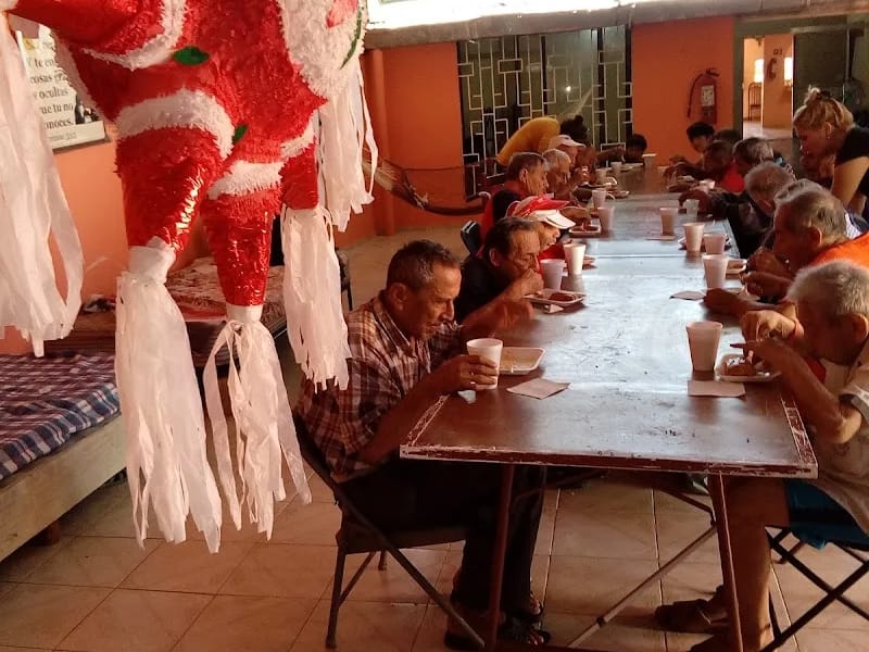 CASA DE DESCANSO PARA EL ADULTO MAYOR - Vida Asistida in Mérida, Yucatán photo 9