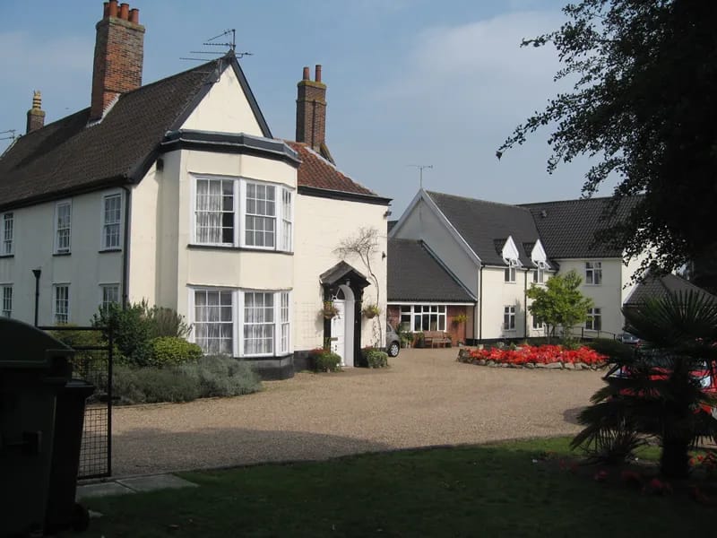 Holmwood Residential Home - Assisted Living in Bungay, England photo 1