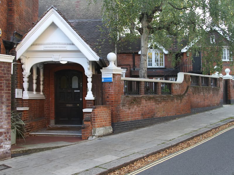 Sunnyside House in Gloucester, England photo 3