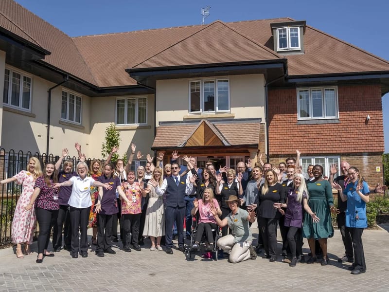 Hallmark Angmering Grange Luxury Care Home - Nursing Home in Littlehampton, England photo 2