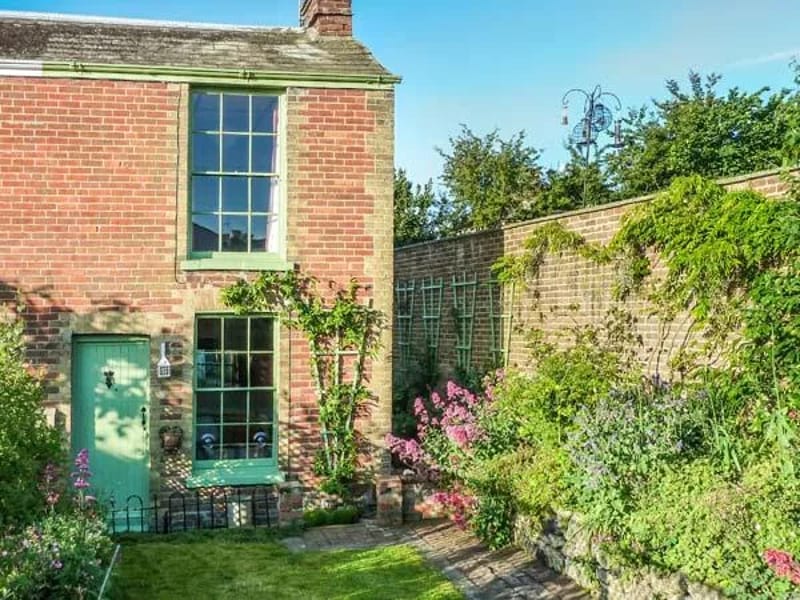 Ryde Cottage - Assisted Living in Ryde, England photo 1