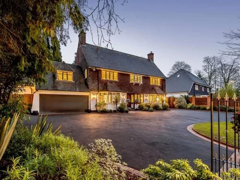Homecroft Residential Home - Assisted Living in Sutton Coldfield, England photo 2