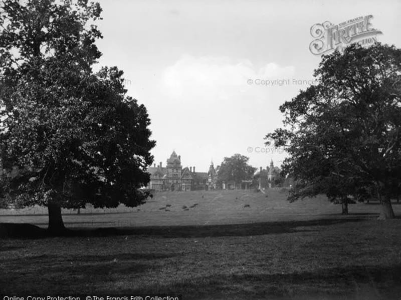 Victoria House - Inpatient Rehabilitation in Farnborough, England photo 2