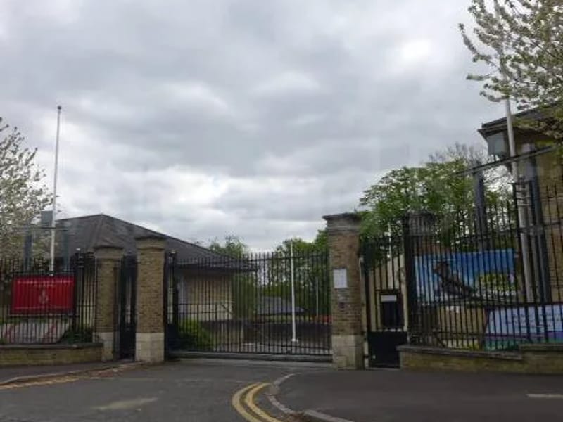 Honeycroft Hill - Uxbridge - Assisted Living in Uxbridge, England photo 3