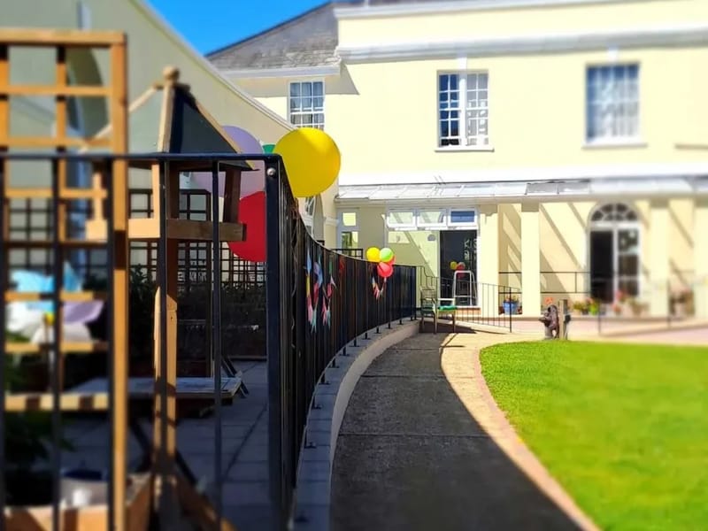 Arcot House Residential Home - Assisted Living in Sidmouth, England photo 2