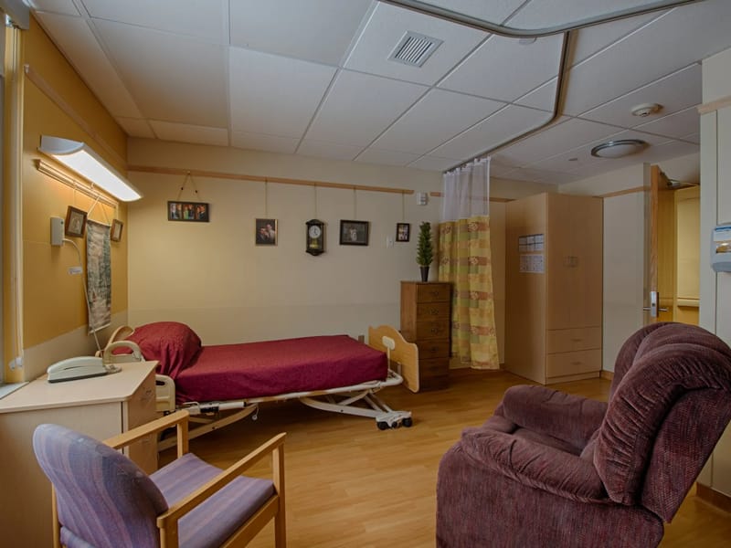 All We Need Is Love Residential Care 1 - Assisted Living in Lakewood, CA photo 2