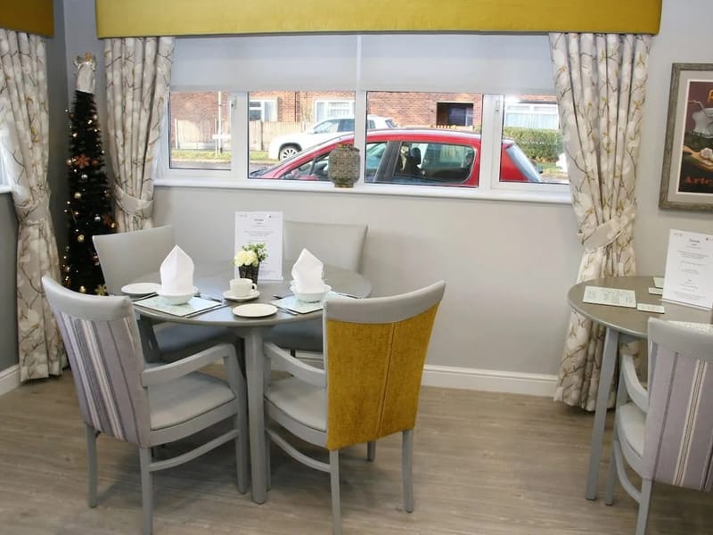 Swanholme Court - Nursing Home in Lincoln, England photo 3
