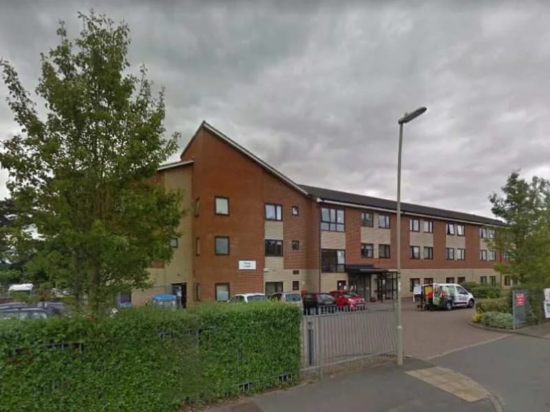 Apex Prime Care - Place Court - Assisted Living in Aldershot, England photo 1
