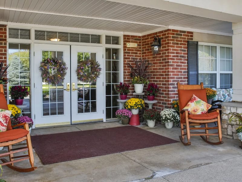 Bickford - Peoria Ii Cottage — Assisted Living, Peoria, IL · photo 1