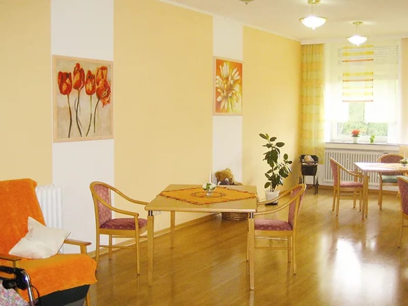 Pflegeheim St. Josef in Fürth, Bayern photo 2