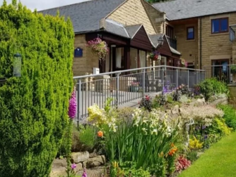 Peak Home Care Ltd - In-Home Care in Chesterfield, England photo 3