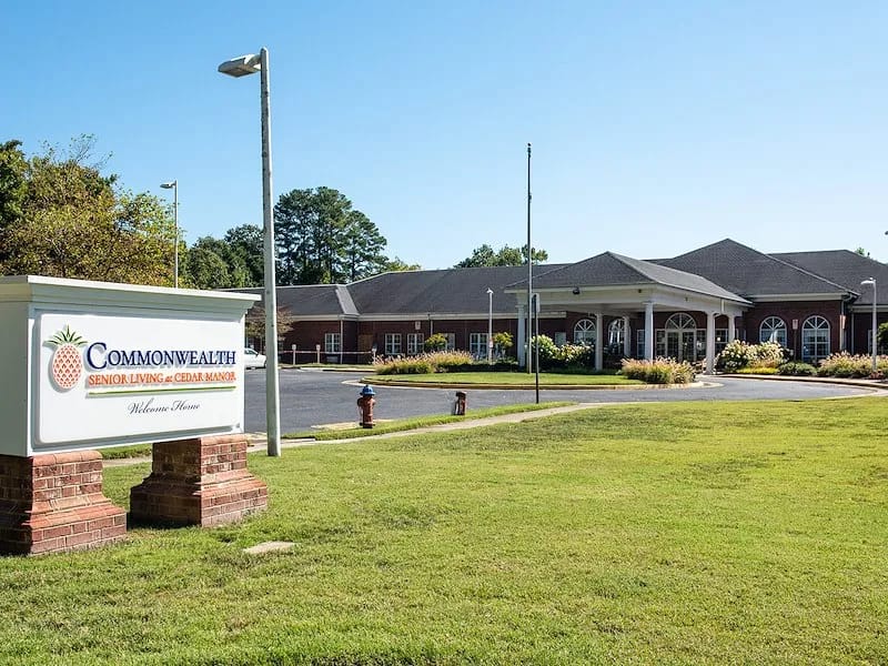 Commonwealth Senior Living At Georgian Manor - Assisted Living in Chesapeake, VA photo 1