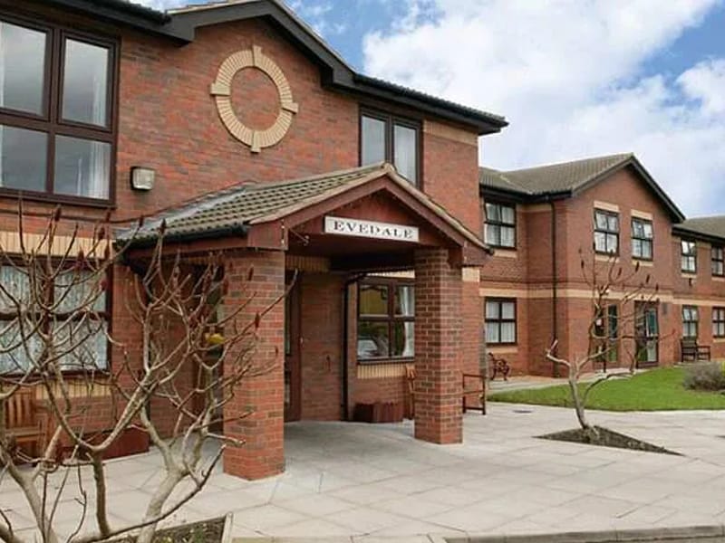 Evedale Care Home - Nursing Home in Coventry, England photo 2
