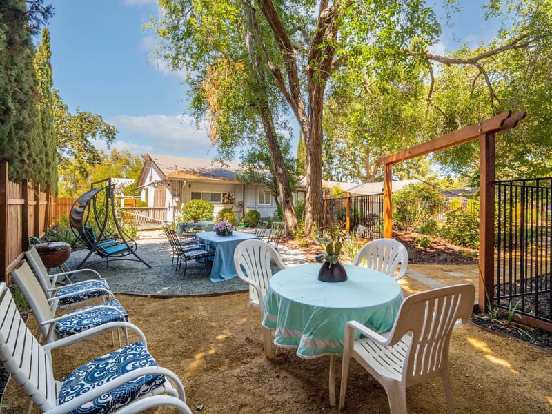 A Garden Of Paradise Care Home - Assisted Living in Citrus Heights, CA photo 2
