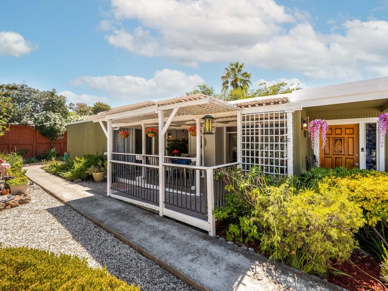 A Garden Of Paradise Care Home - Assisted Living in Citrus Heights, CA photo 3
