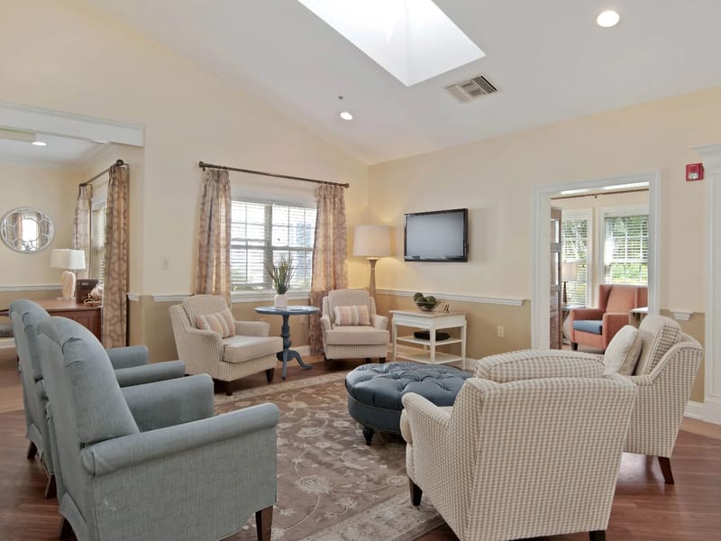 Candlelite One - Assisted Living in Shelbyville, TN photo 2