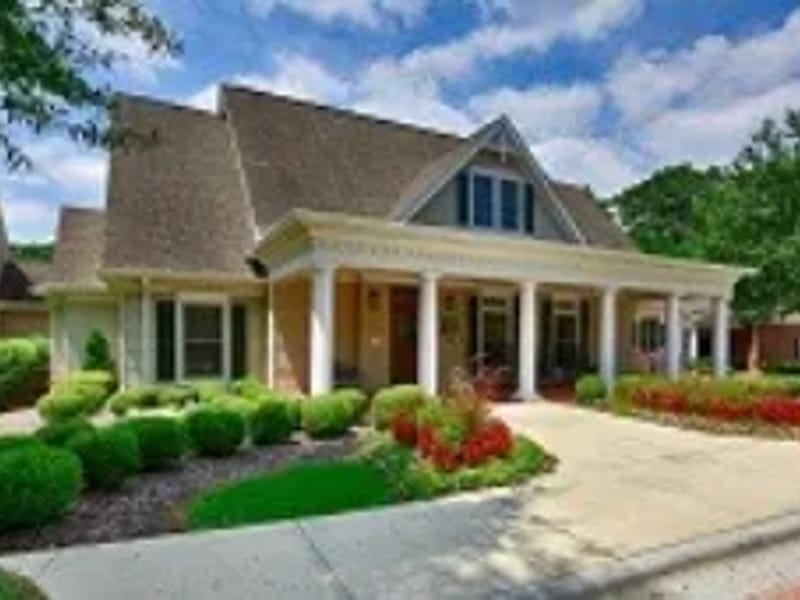 Columbia Cottage-Florence - Assisted Living in Florence, AL photo 1