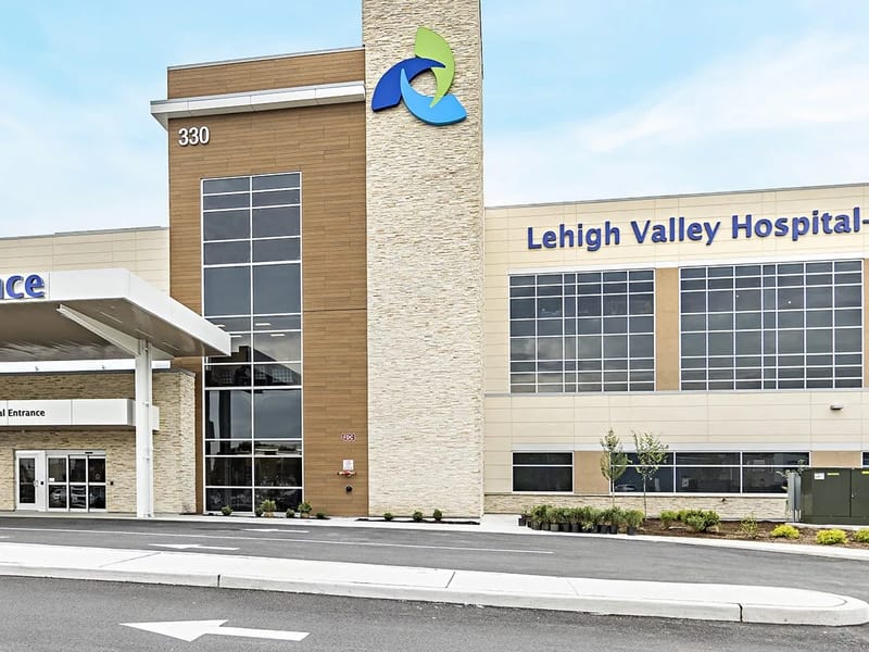 Lehigh Valley Hospital - Dickson City - Hospital in Dickson City, PA photo 2