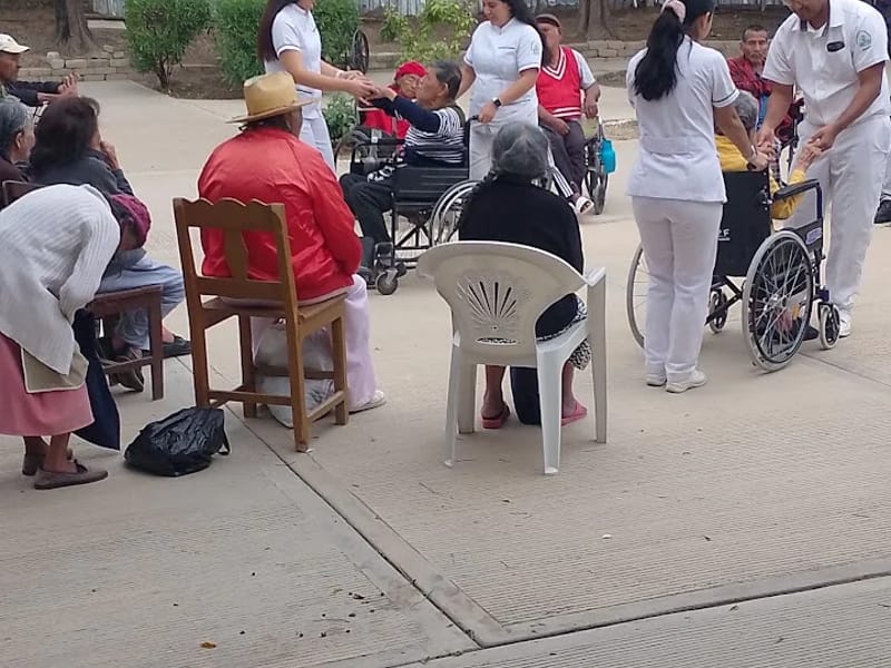 CASA HOGAR BRAZOS DE SHALOM - Hogar de Ancianos in Miahuatlán De Porfirio Díaz, Oaxaca photo 4