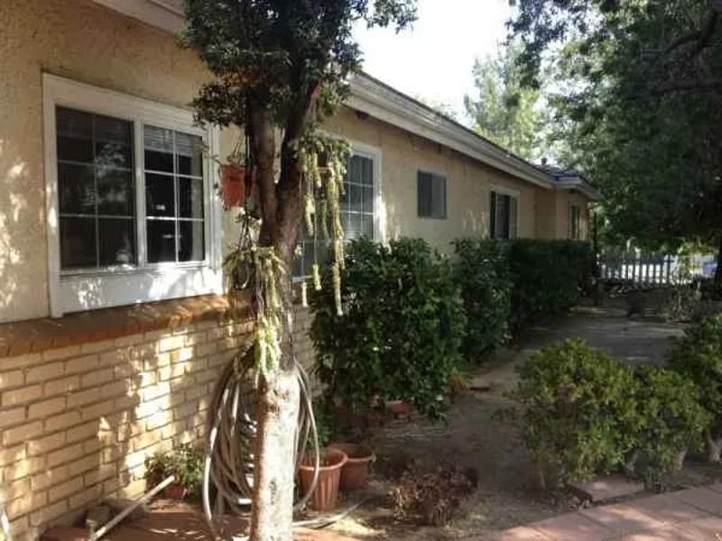 Angels Of The Valley Board & Care - Assisted Living in Northridge, CA photo 2