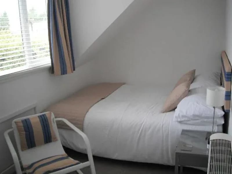 Eastrop House and Lodge - Nursing Home in Basingstoke, England photo 1