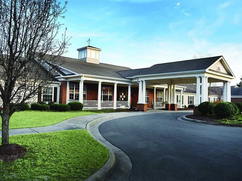 Spring Arbor Of Wilmington - Assisted Living in Wilmington, NC photo 1