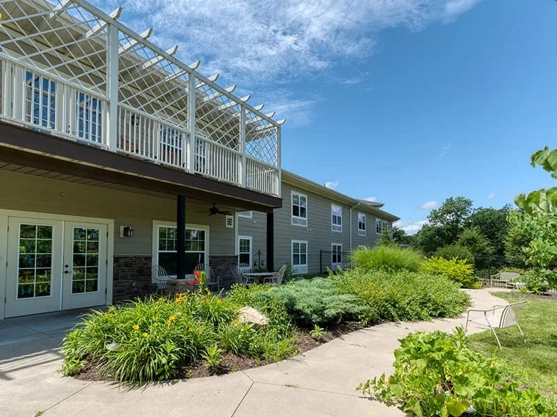 Cedarhurst Of Columbia — Assisted Living, Columbia, MO · photo 2