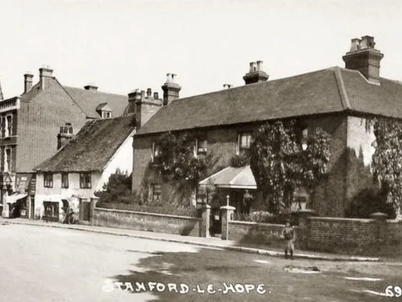 Knice Care Limited - In-Home Care in Stanford-Le-Hope, England photo 2