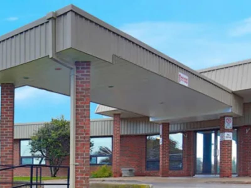 SUMMIT PLACE - Nursing Home in Owen Sound, ON photo 2