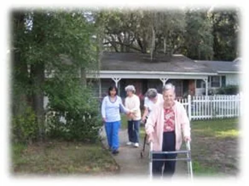 Arbor Cove Alf Of Florida  Inc - Assisted Living in Orlando, FL photo 3