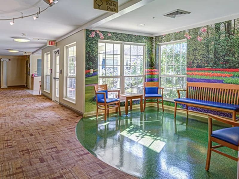 Arden Courts (Chagrin Falls) - Assisted Living in Bainbridge, OH photo 2