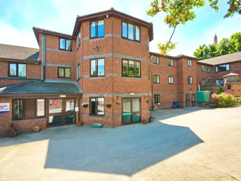 Loxley Court in Sheffield, England photo 2