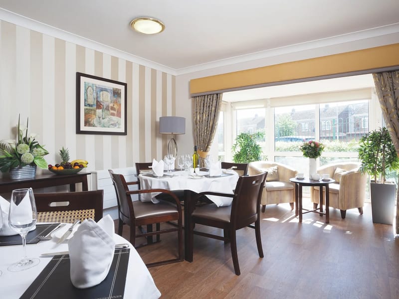 Primrose Hill Care Home - Nursing Home in Huntingdon, England photo 3