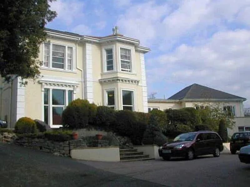 Garden House - Assisted Living in Torquay, England photo 2