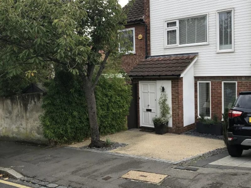 37 Coleraine Road in London, England photo 1