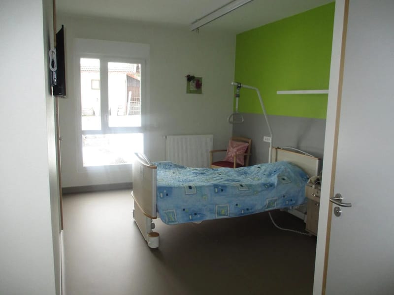 EHPAD SAINT-JOSEPH - EHPAD in VAUGNERAY, Auvergne-Rhône-Alpes photo 3