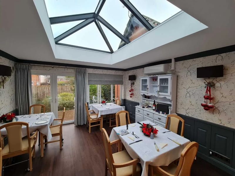 Tudor Lodge - Nursing Home in Folkestone, England photo 2