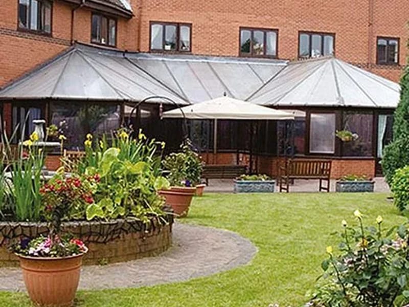 Aspen Court Care Home - Nursing Home in Derby, England photo 2