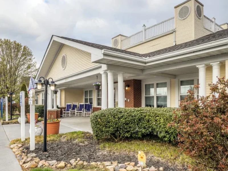 Elmcroft Of Kingsport - Assisted Living in Kingsport, TN photo 4