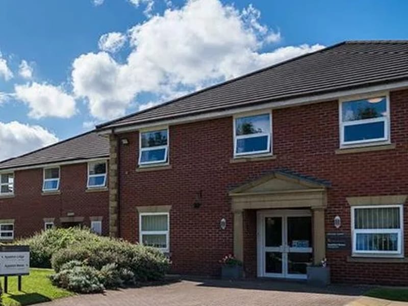 Appleton Manor - Nursing Home in Manchester, England photo 1