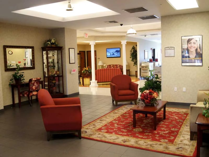 Mission Point Nursing & Physical Rehabilitation Ce - Nursing Home in Clarkston, MI photo 2
