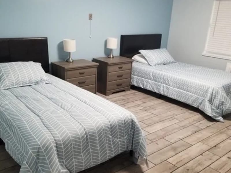 Angel Care Assisted Living Facility - Assisted Living in Saint Petersburg, FL photo 2