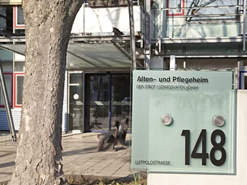 APH der Stadt Haus Friesenheim - Pflegeheim in Ludwigshafen, Rheinland-Pfalz photo 2