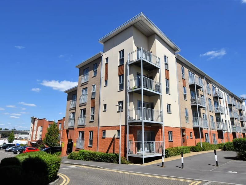Downshire House - Assisted Living in Reading, England photo 2
