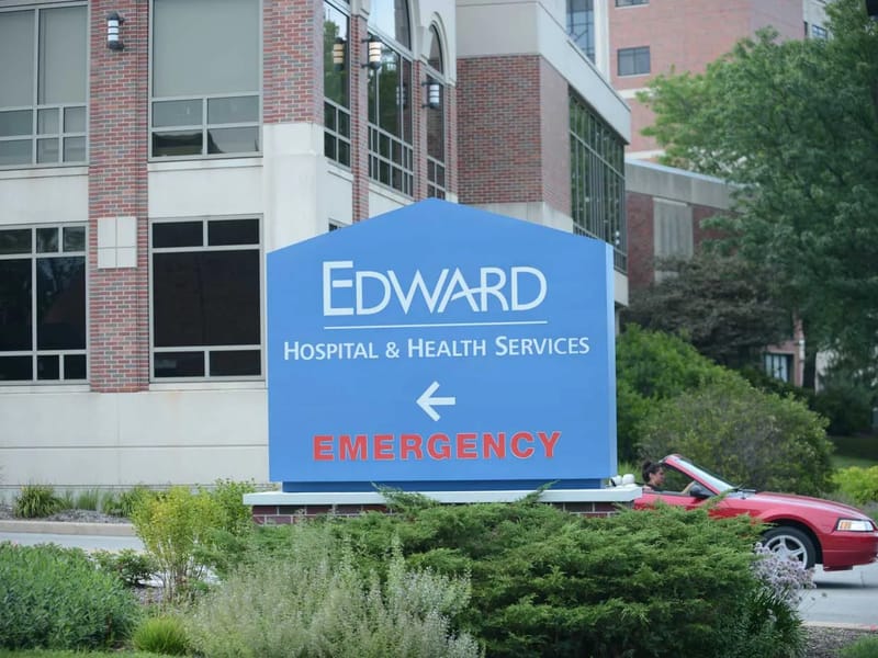 Edward Hospital - Hospital in Naperville, IL photo 2