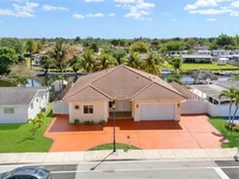 Adam Home # 2 Inc. - Assisted Living in Hialeah, FL photo 3