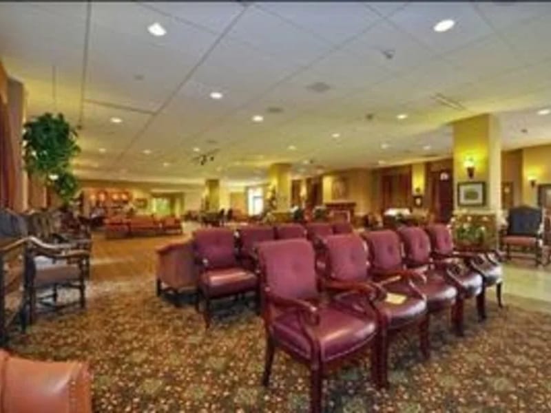 Holy Redeemer St. Joseph Manor - Assisted Living in Meadowbrook, PA photo 2