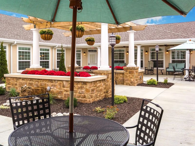 Benton House Of Raymore — Assisted Living, Raymore, MO · photo 2