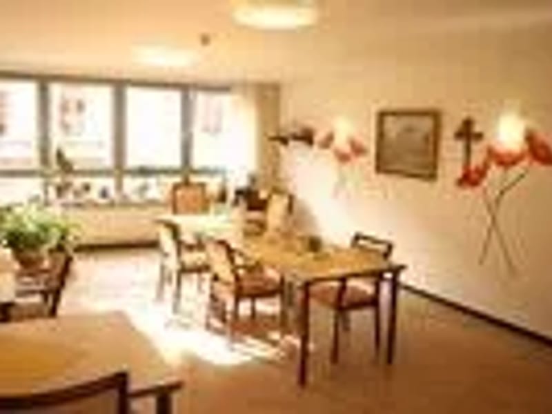 Pauly-Stiftung - Pflegeheim in Krefeld, Nordrhein-Westfalen photo 2