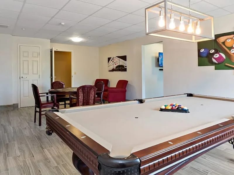 Bentley Commons at Paragon Village - Nursing Home in Hackettstown, NJ photo 3